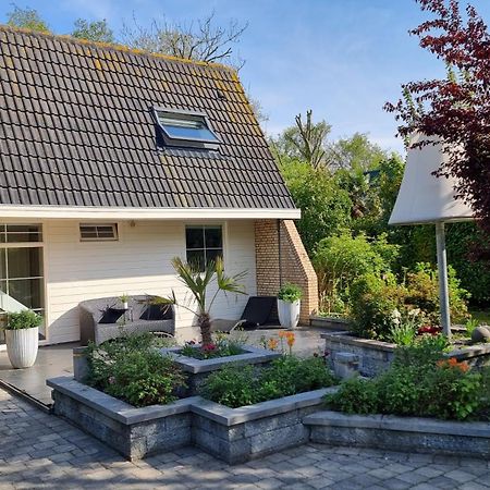 Lake House 74, Luxury Accommodation Ir Sauna Warmond エクステリア 写真