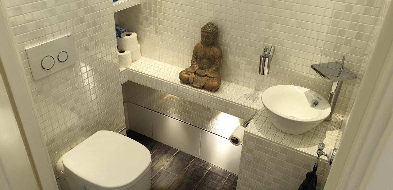 Lake House 74, Luxury Accommodation Ir Sauna Warmond エクステリア 写真