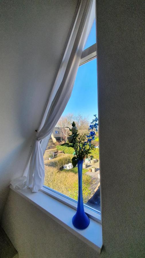 Lake House 74, Luxury Accommodation Ir Sauna Warmond エクステリア 写真