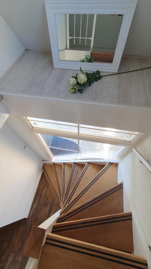 Lake House 74, Luxury Accommodation Ir Sauna Warmond エクステリア 写真