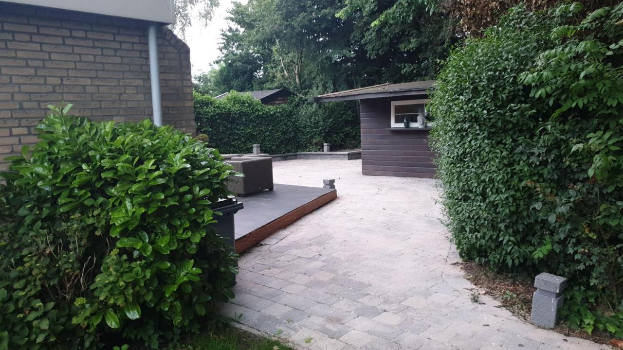 Lake House 74, Luxury Accommodation Ir Sauna Warmond エクステリア 写真